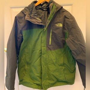 Men’s North Face triclimate jacket. Three in one winter coat!